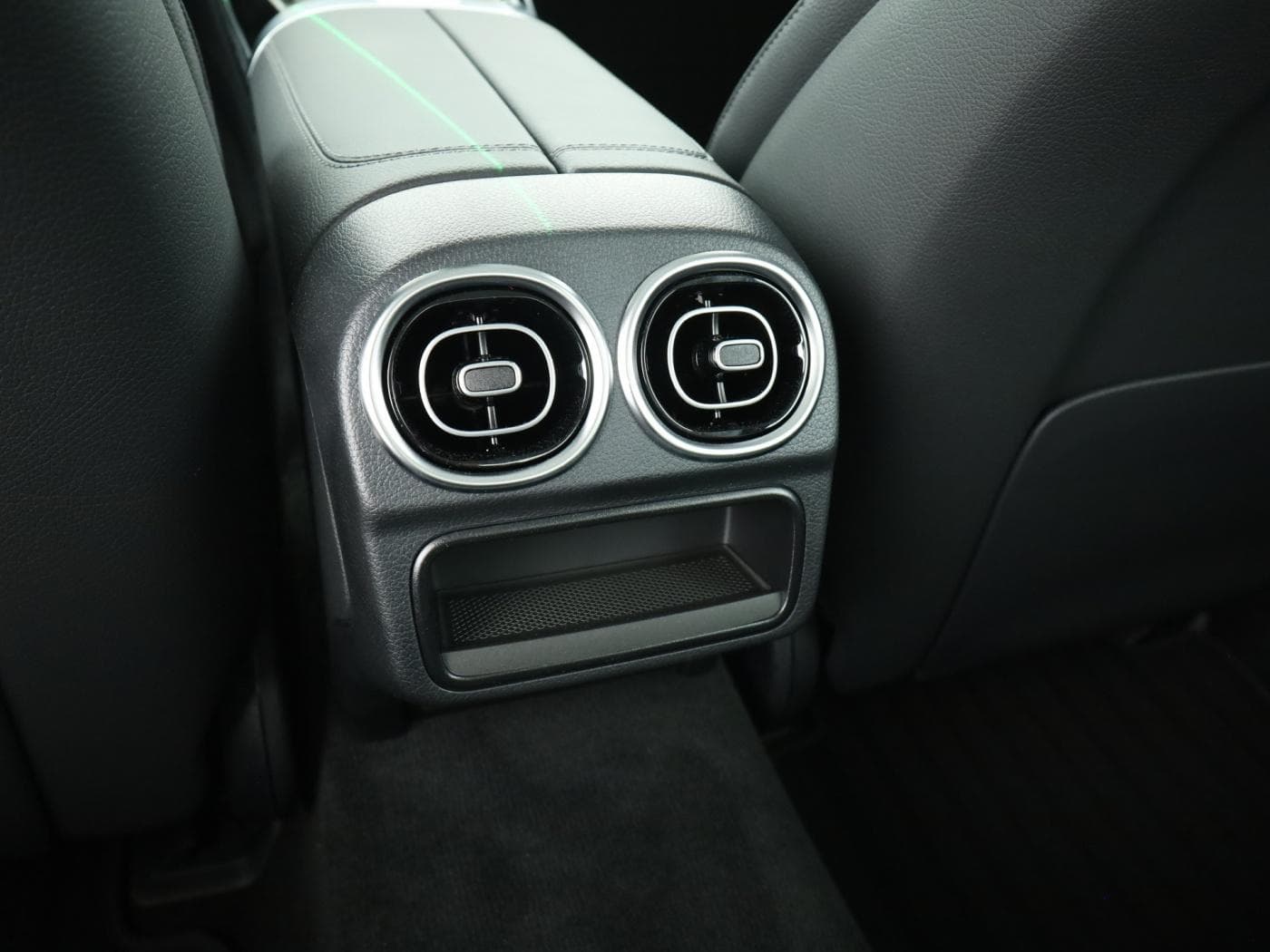 Mercedes-Benz C 200 Bild 23