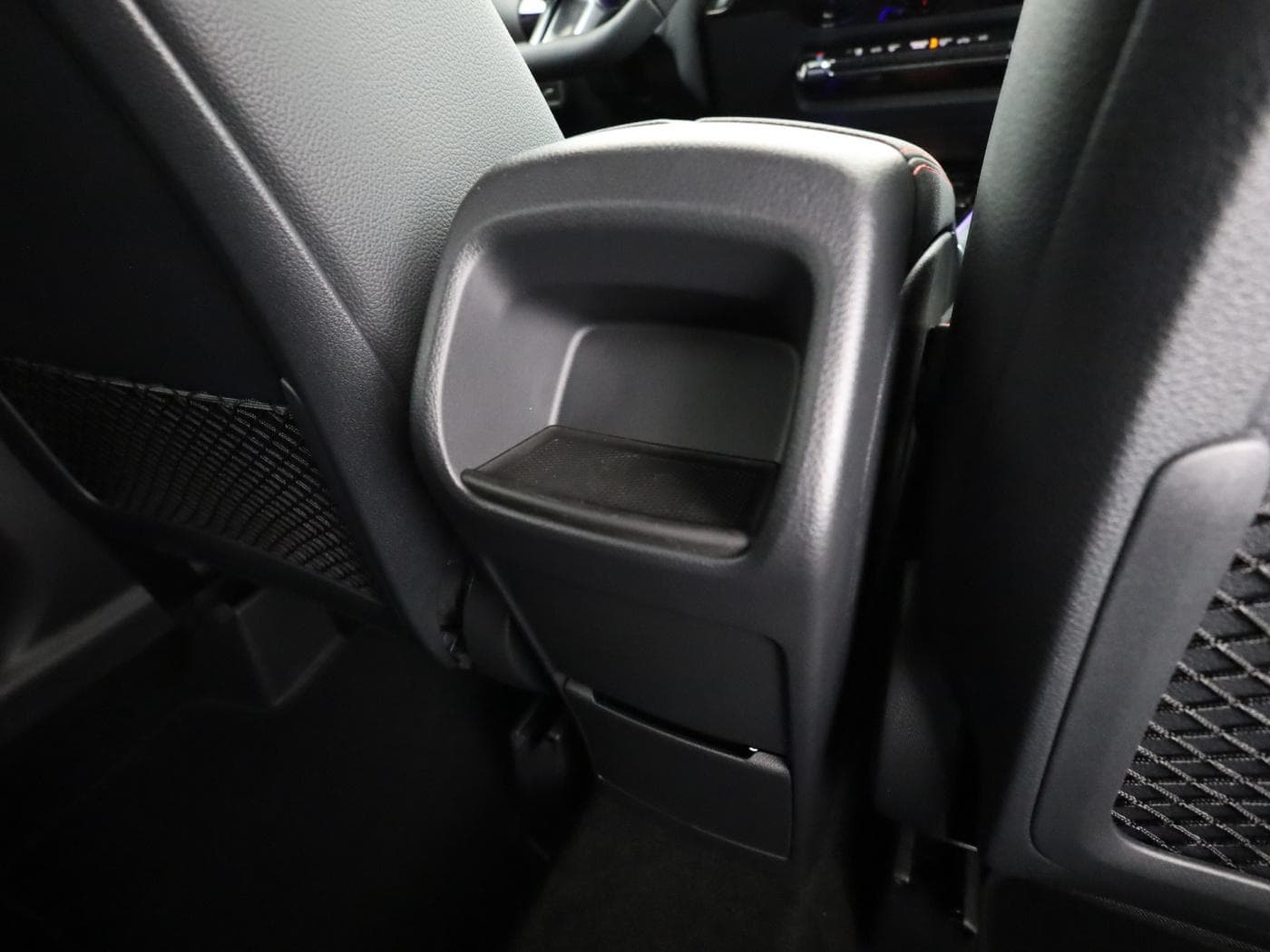 Mercedes-Benz GLA 180 Bild 24