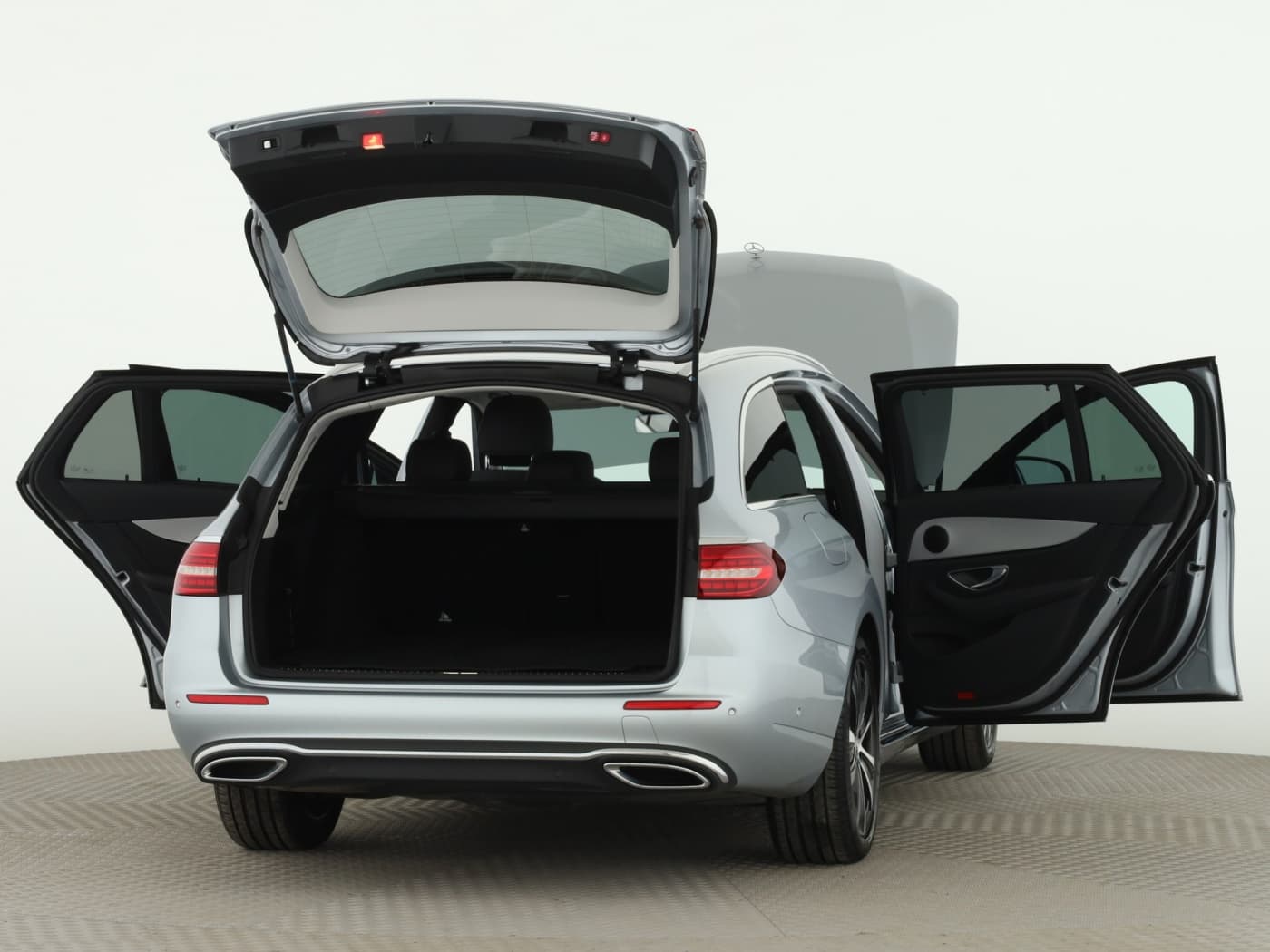 Mercedes-Benz E 400 d 4M T Bild 9