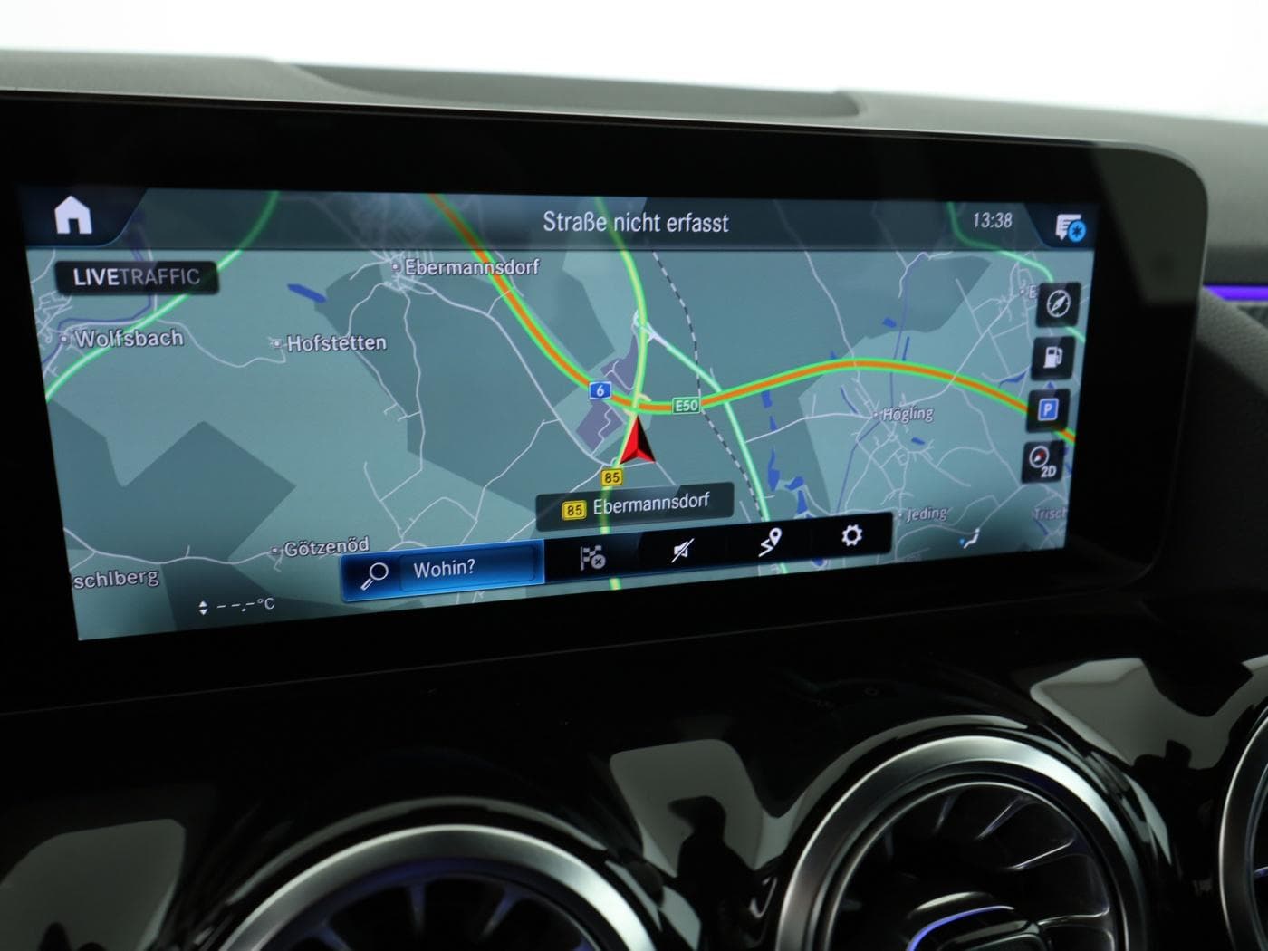 Mercedes-Benz GLA 200 4M Bild 13