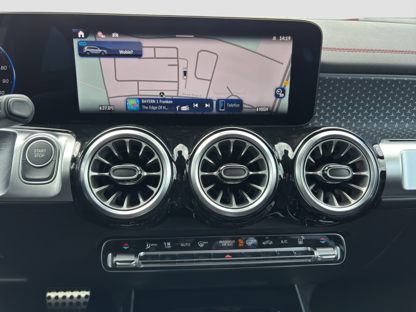 Mercedes-Benz EQB 300 4M Bild 12