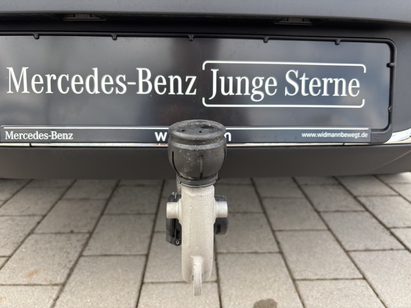Mercedes-Benz EQB 300 4M Bild 20
