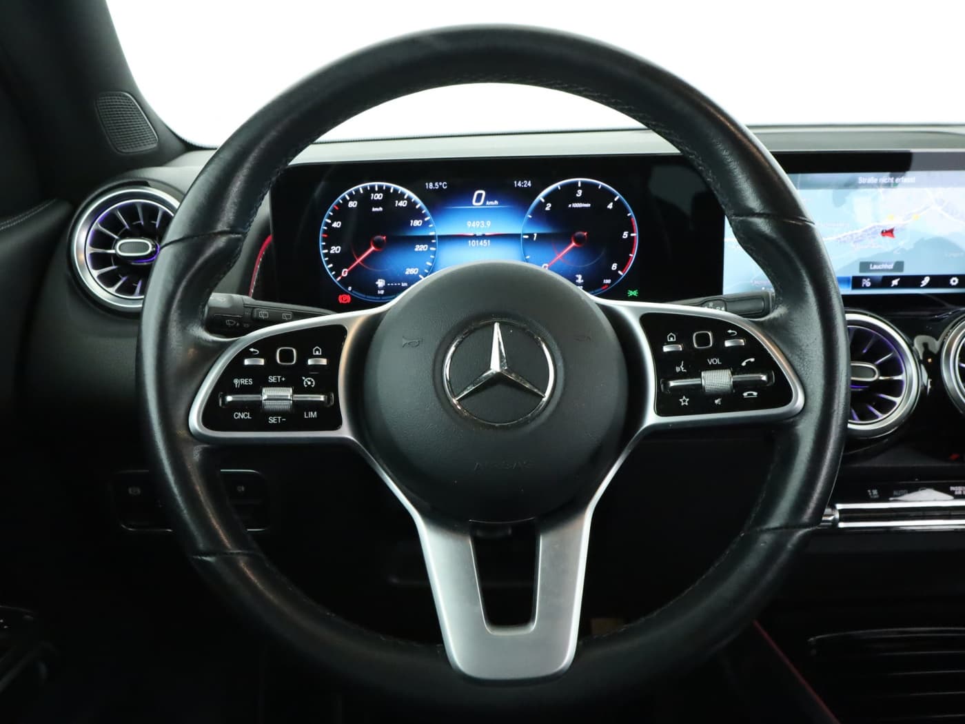 Mercedes-Benz GLB 220 d Bild 11