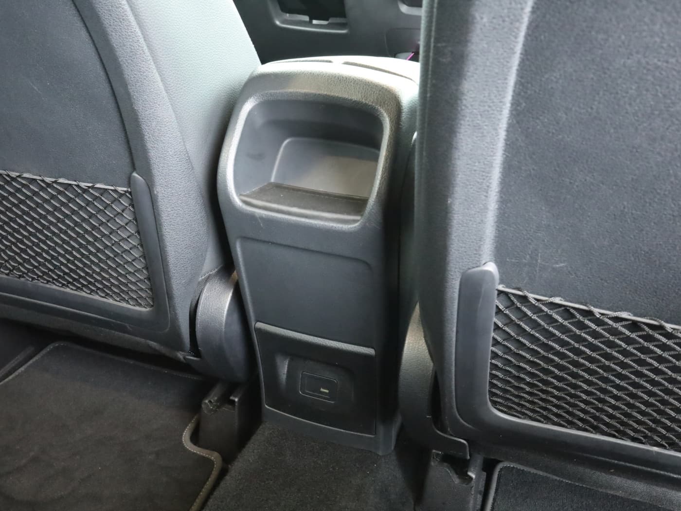 Mercedes-Benz GLB 220 d Bild 23