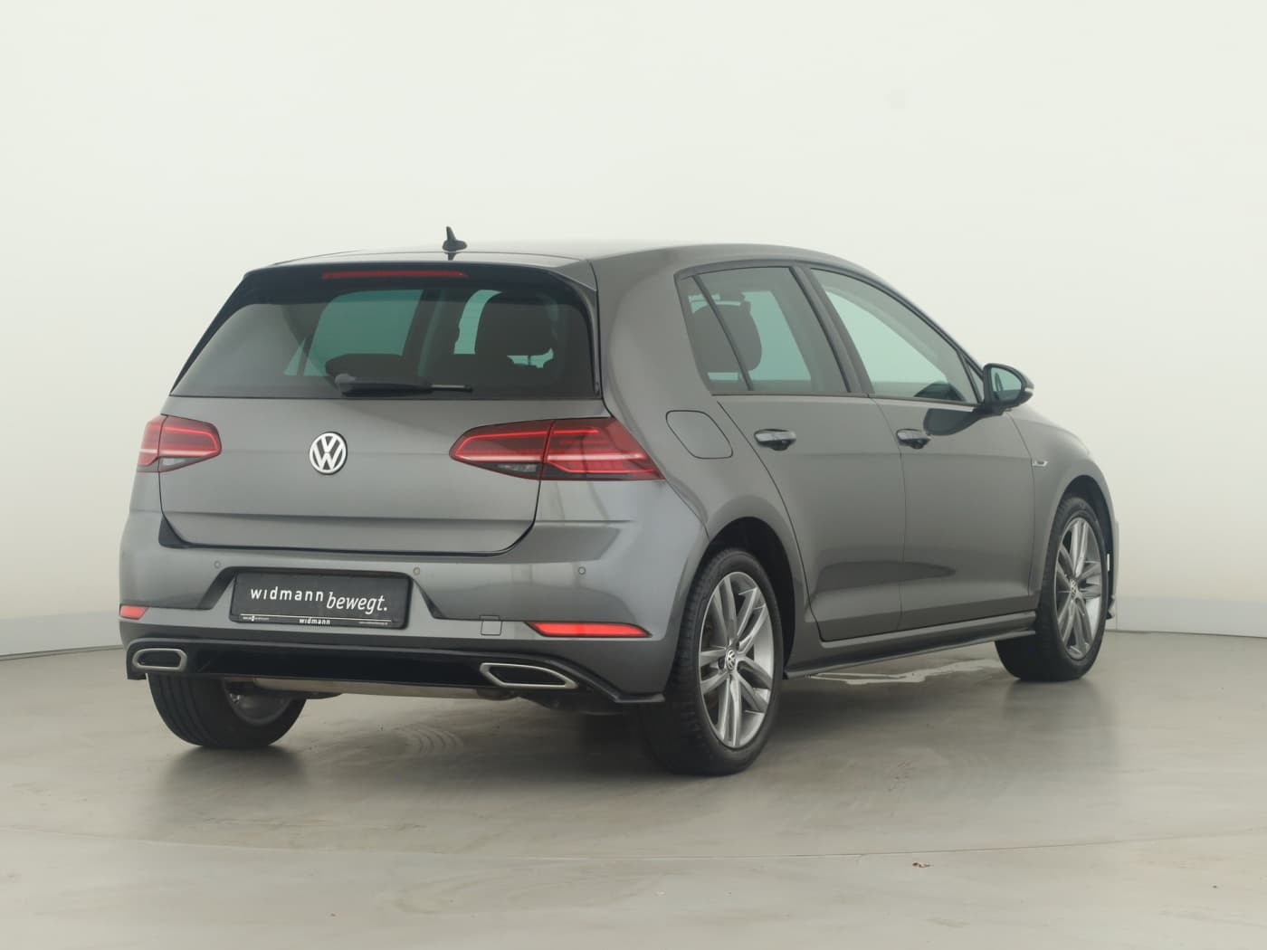 Volkswagen Golf VII 1.5 TSI ACT BMT Highline Bild 2