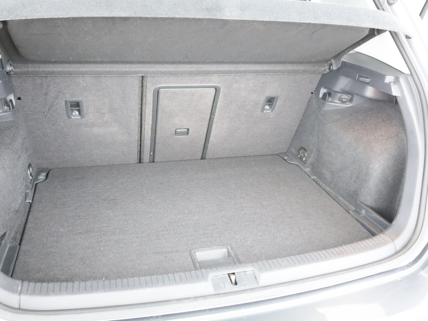 Volkswagen Golf VII 1.5 TSI ACT BMT Highline Bild 22