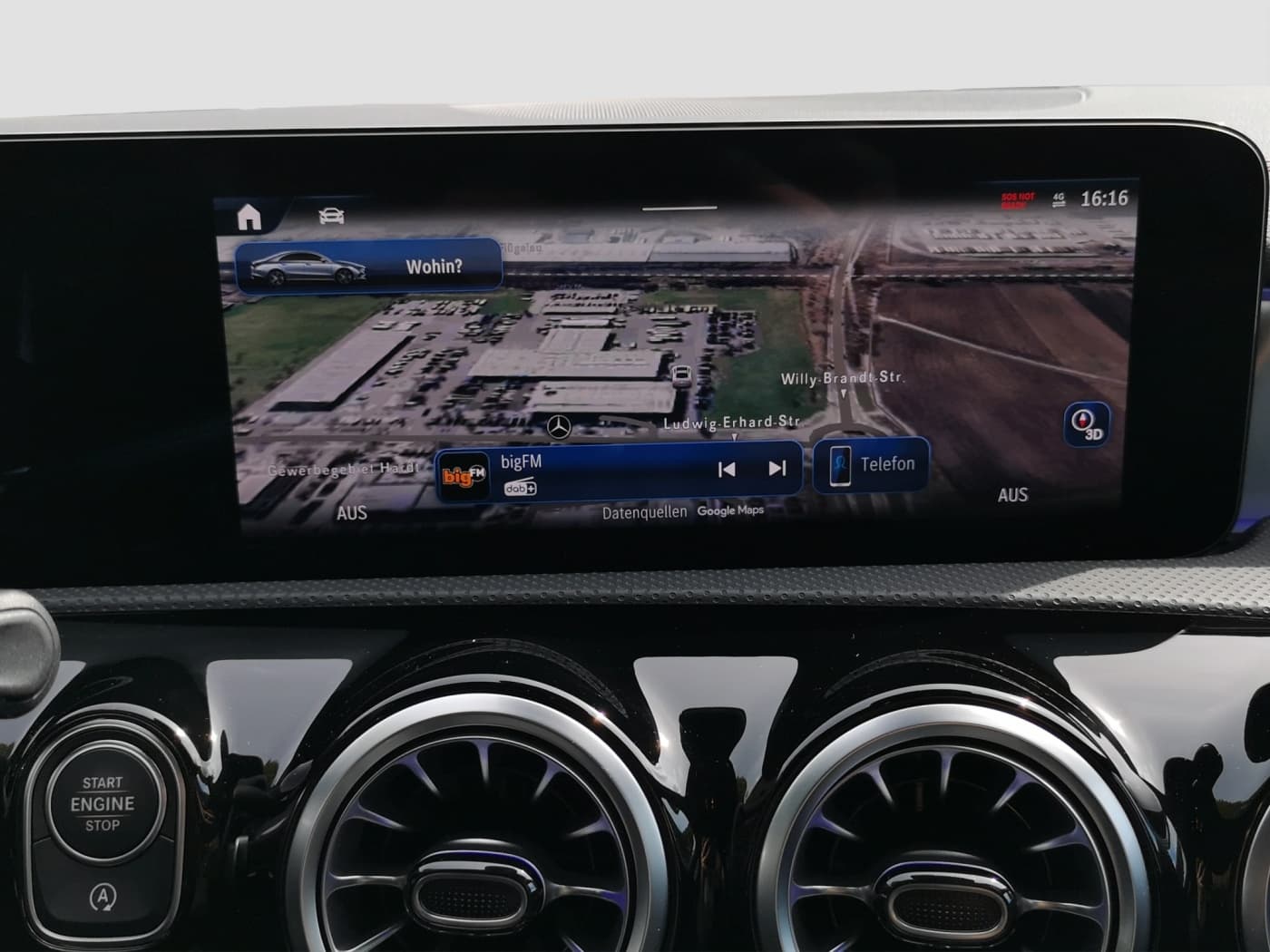 Mercedes-Benz CLA 220 4M Bild 12