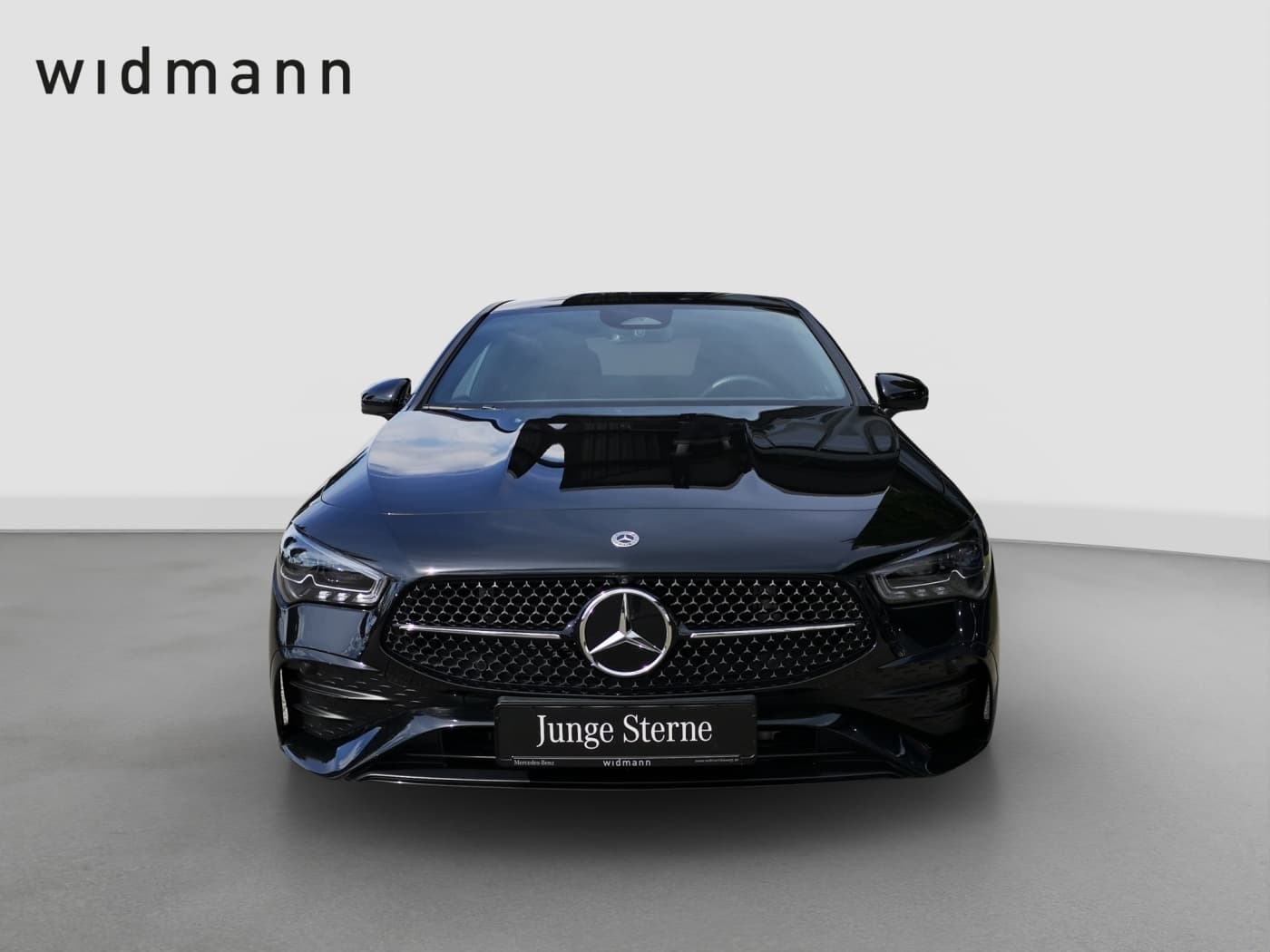 Mercedes-Benz CLA 220 4M Bild 2