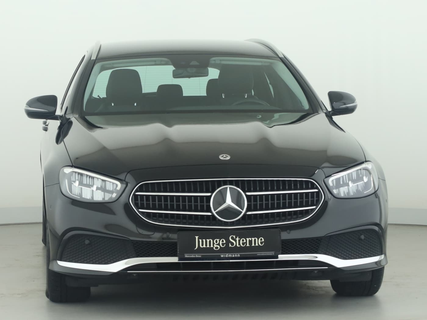 Mercedes-Benz E 300 d 4M T Bild 3