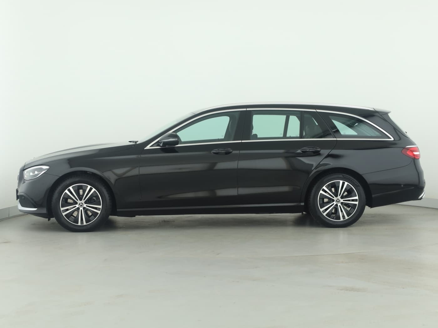 Mercedes-Benz E 300 d 4M T Bild 7