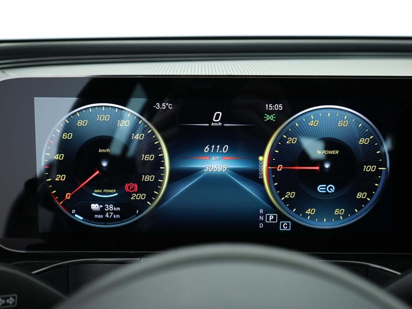 Mercedes-Benz EQC 400 4M Bild 12