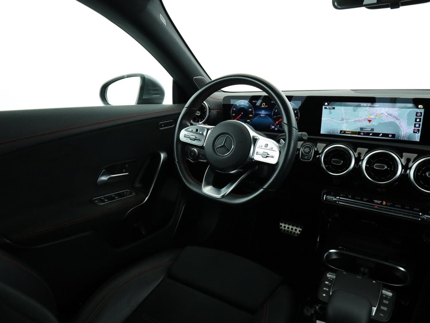 Mercedes-Benz CLA 250 4M SB Bild 10