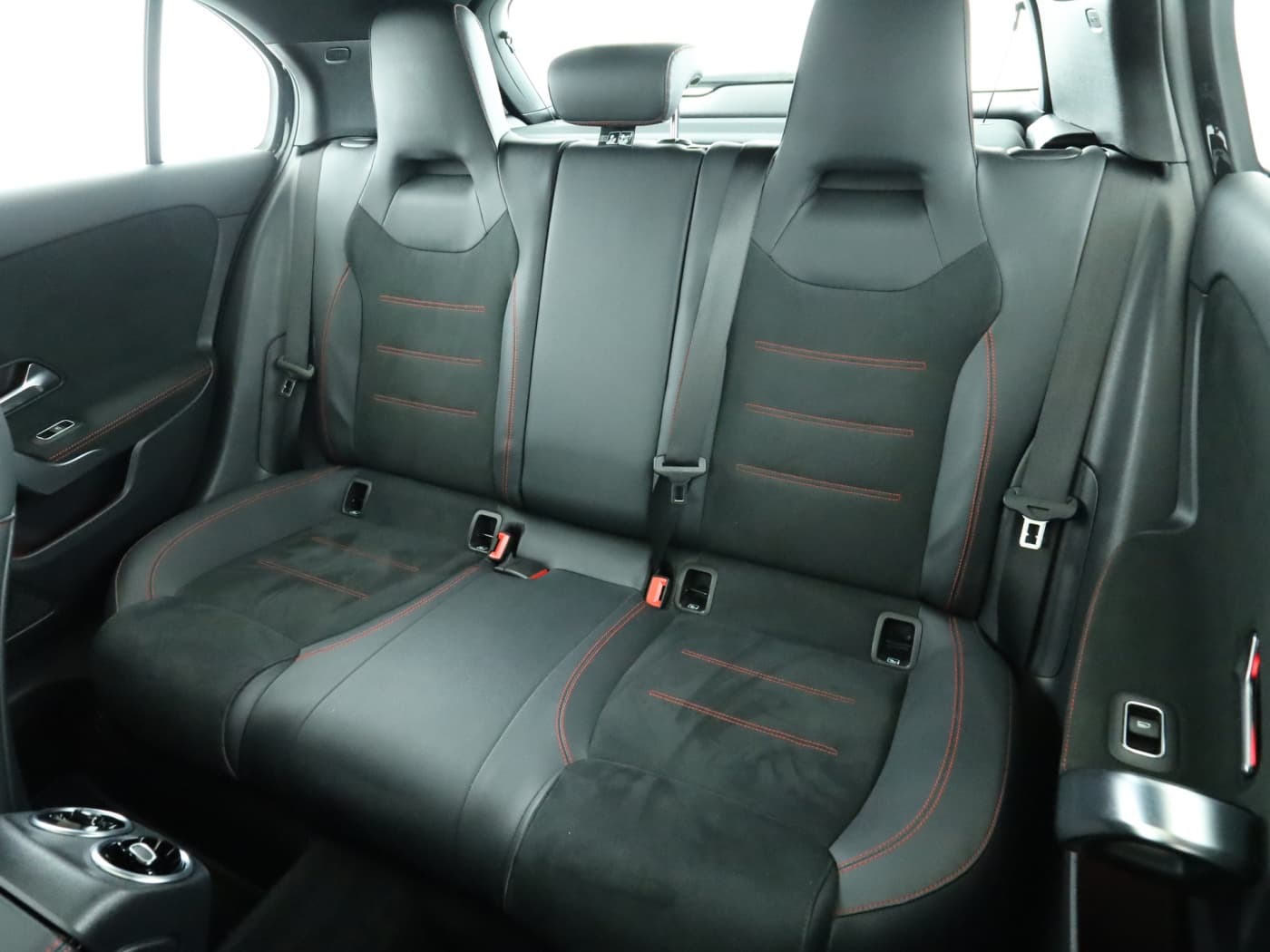 Mercedes-Benz A 250 e Bild 18