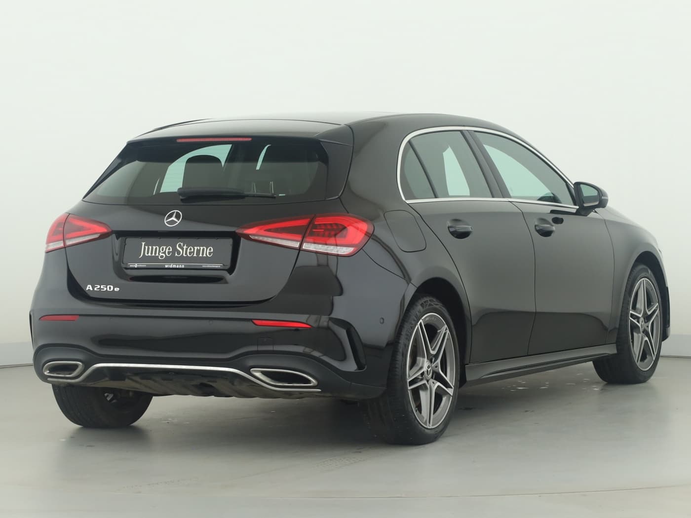 Mercedes-Benz A 250 e Bild 2