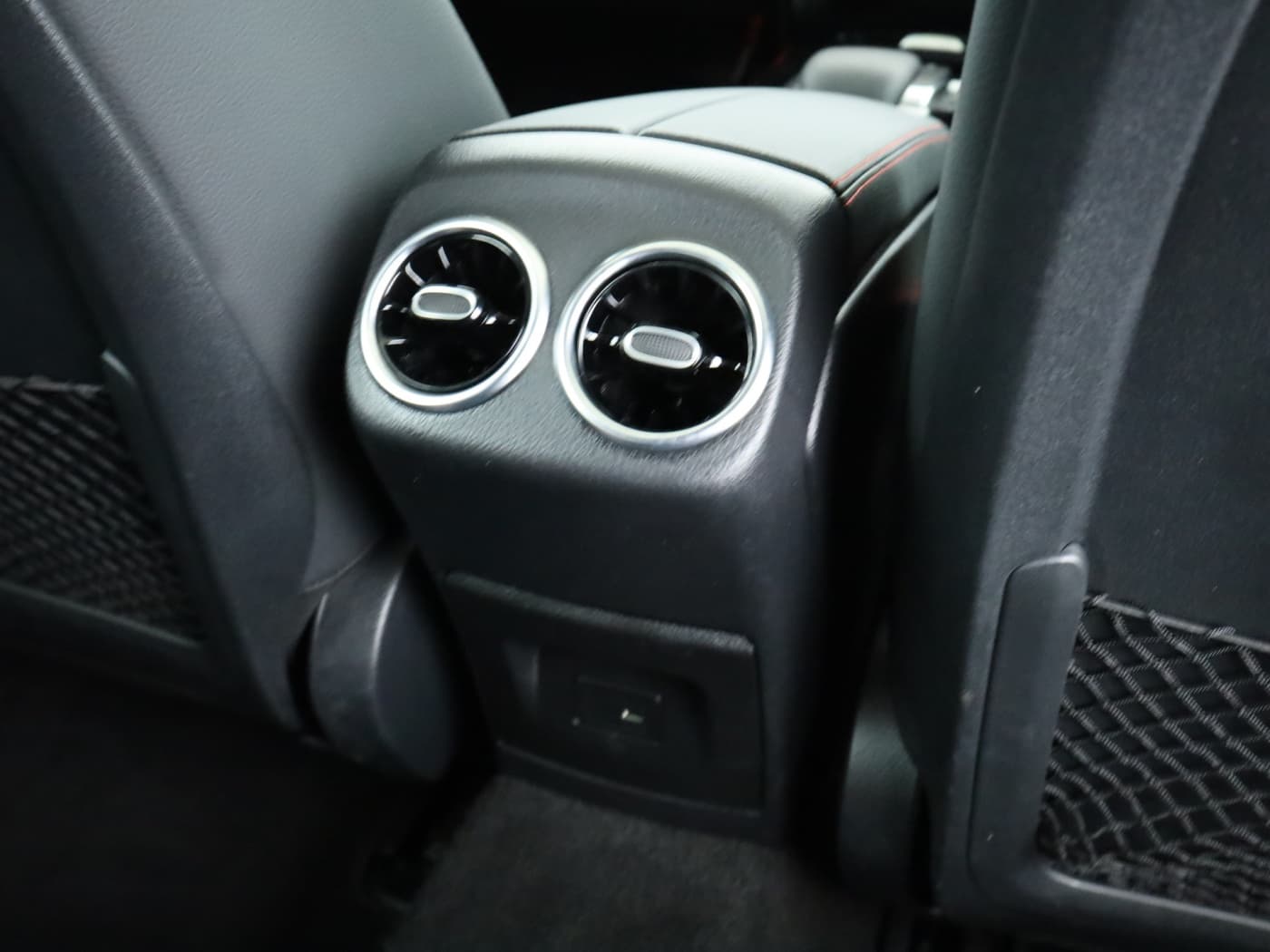 Mercedes-Benz A 250 e Bild 24