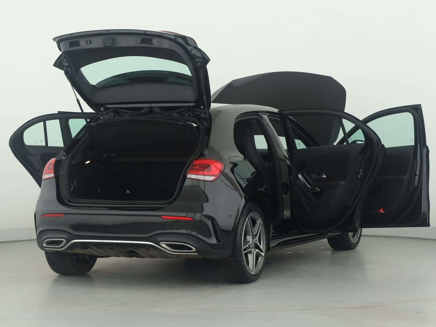 Mercedes-Benz A 250 e Bild 9