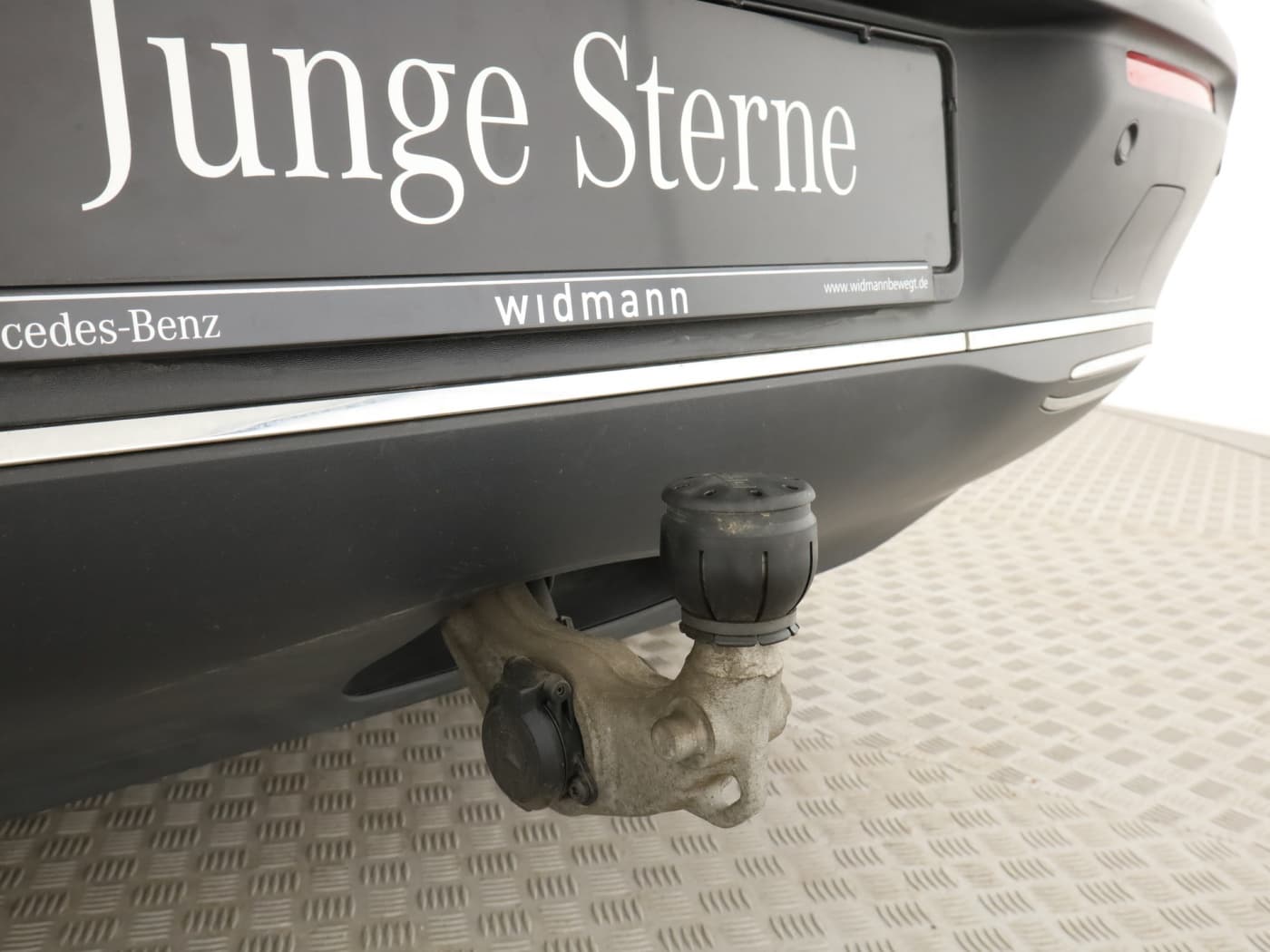 Mercedes-Benz EQC 400 4M Bild 26