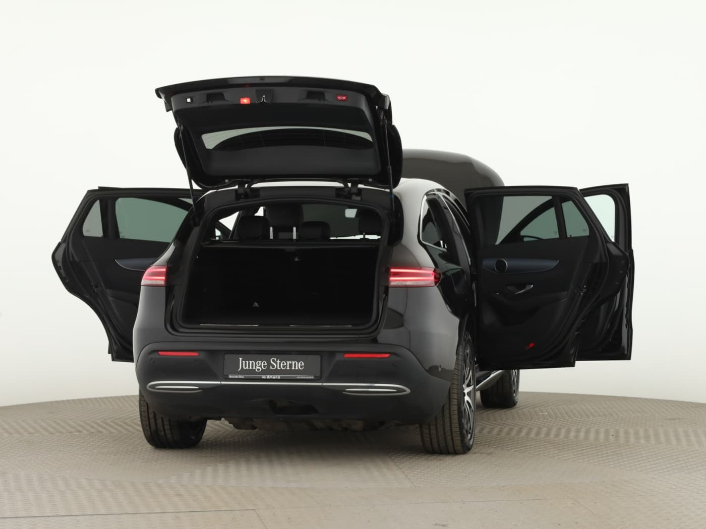 Mercedes-Benz EQC 400 4M Bild 9