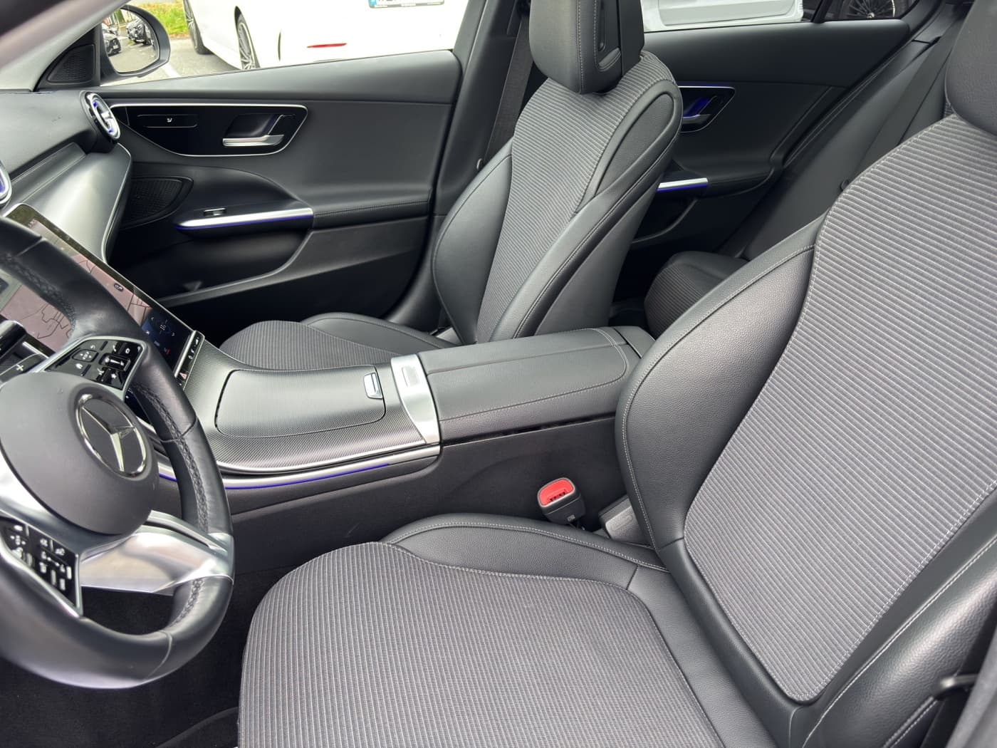 Mercedes-Benz C 220 d T Bild 22