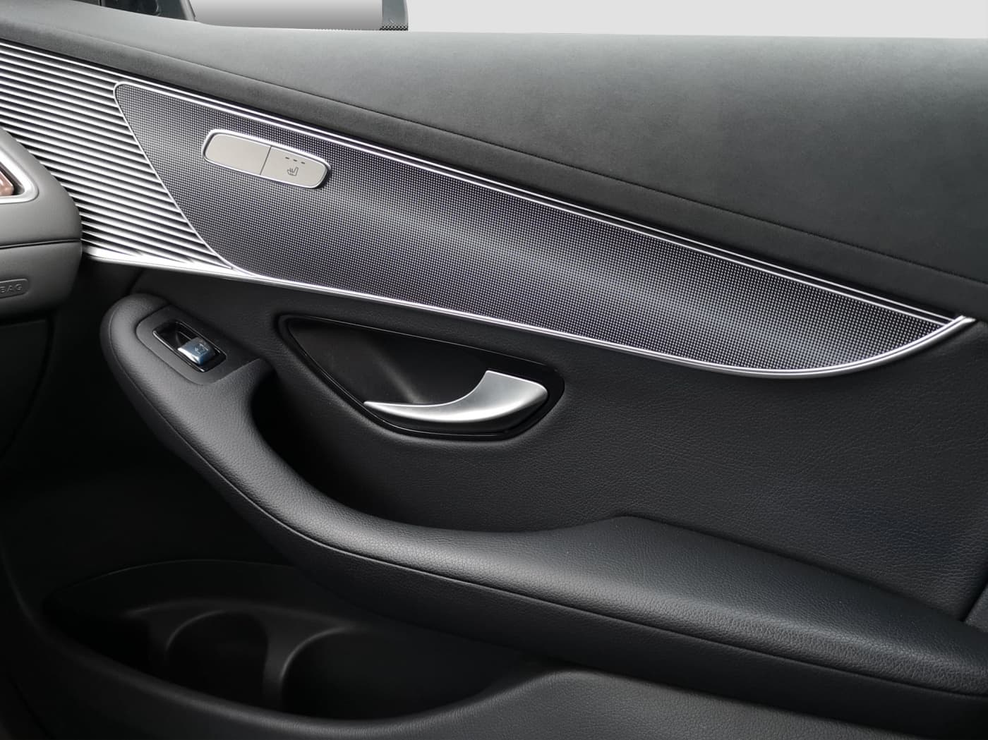 Mercedes-Benz EQC 400 4M Bild 14