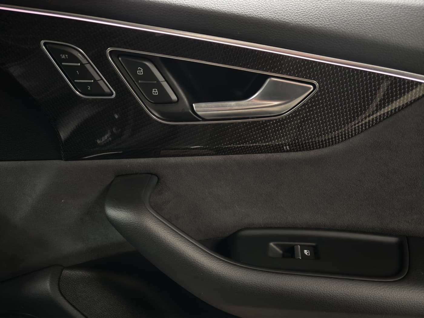 Audi Q8 50 TDI quattro competition+ Bild 14