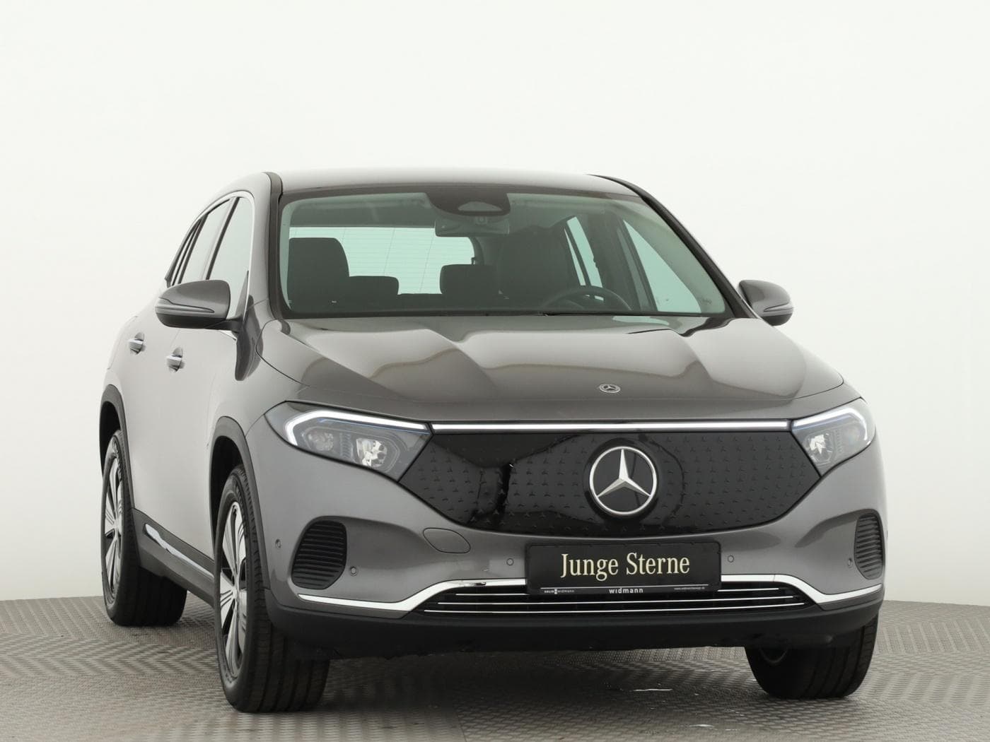 Mercedes-Benz EQA 350 4M Bild 3
