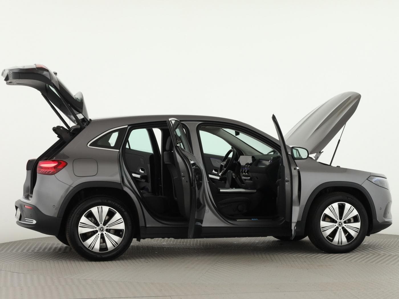 Mercedes-Benz EQA 350 4M Bild 8
