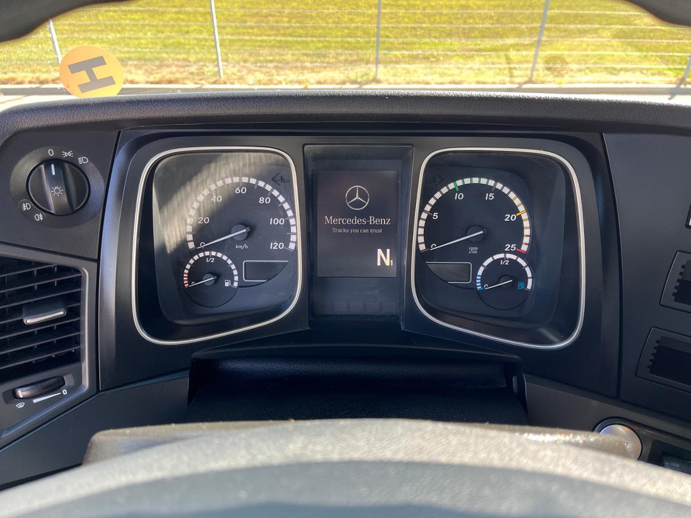 Mercedes-Benz Actros 1848 LS Bild 10