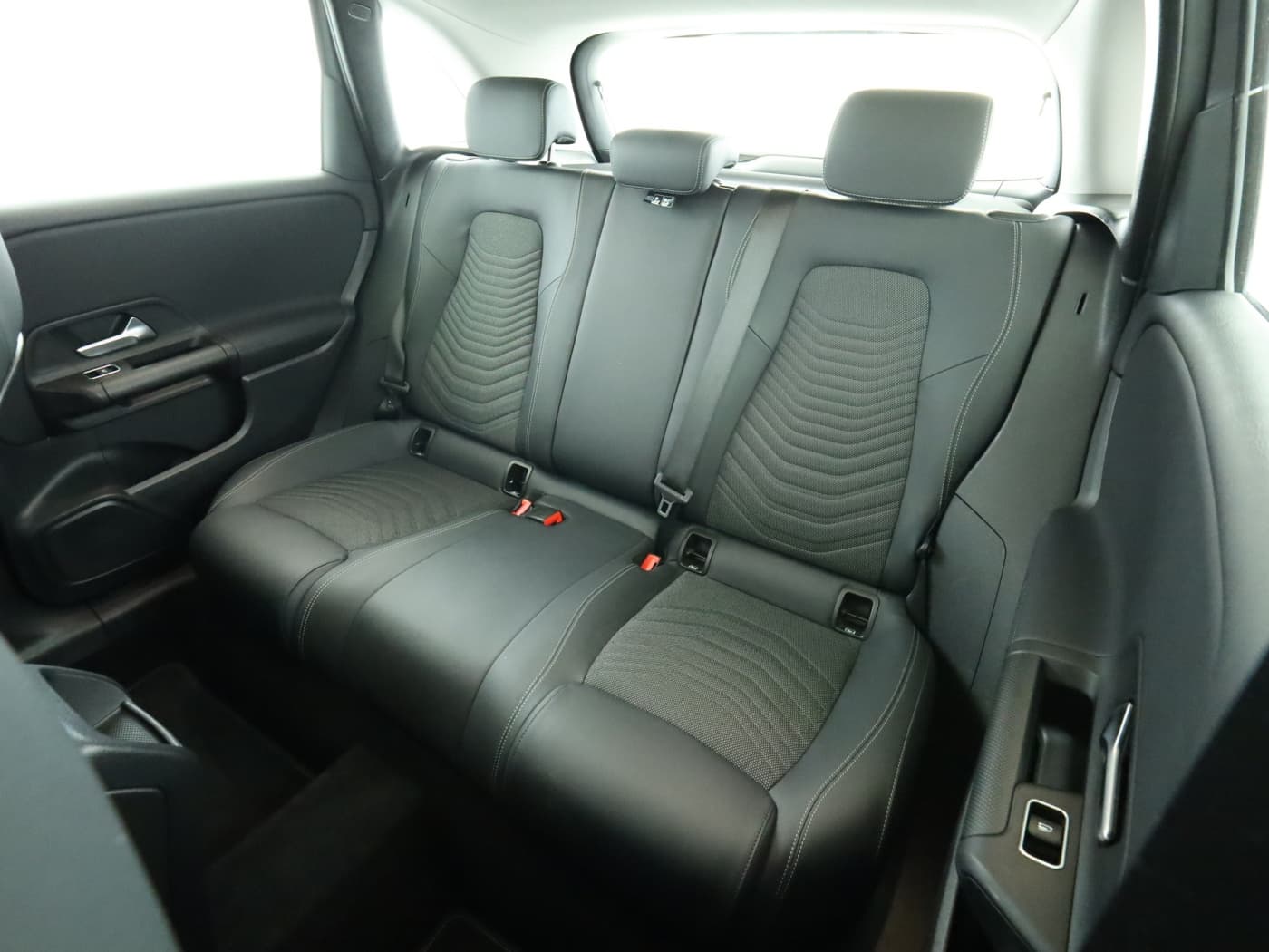 Mercedes-Benz B 180 Bild 18