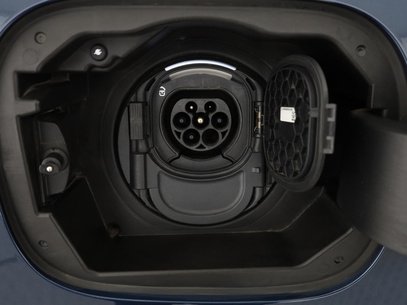 Mercedes-Benz B 250 e Bild 25