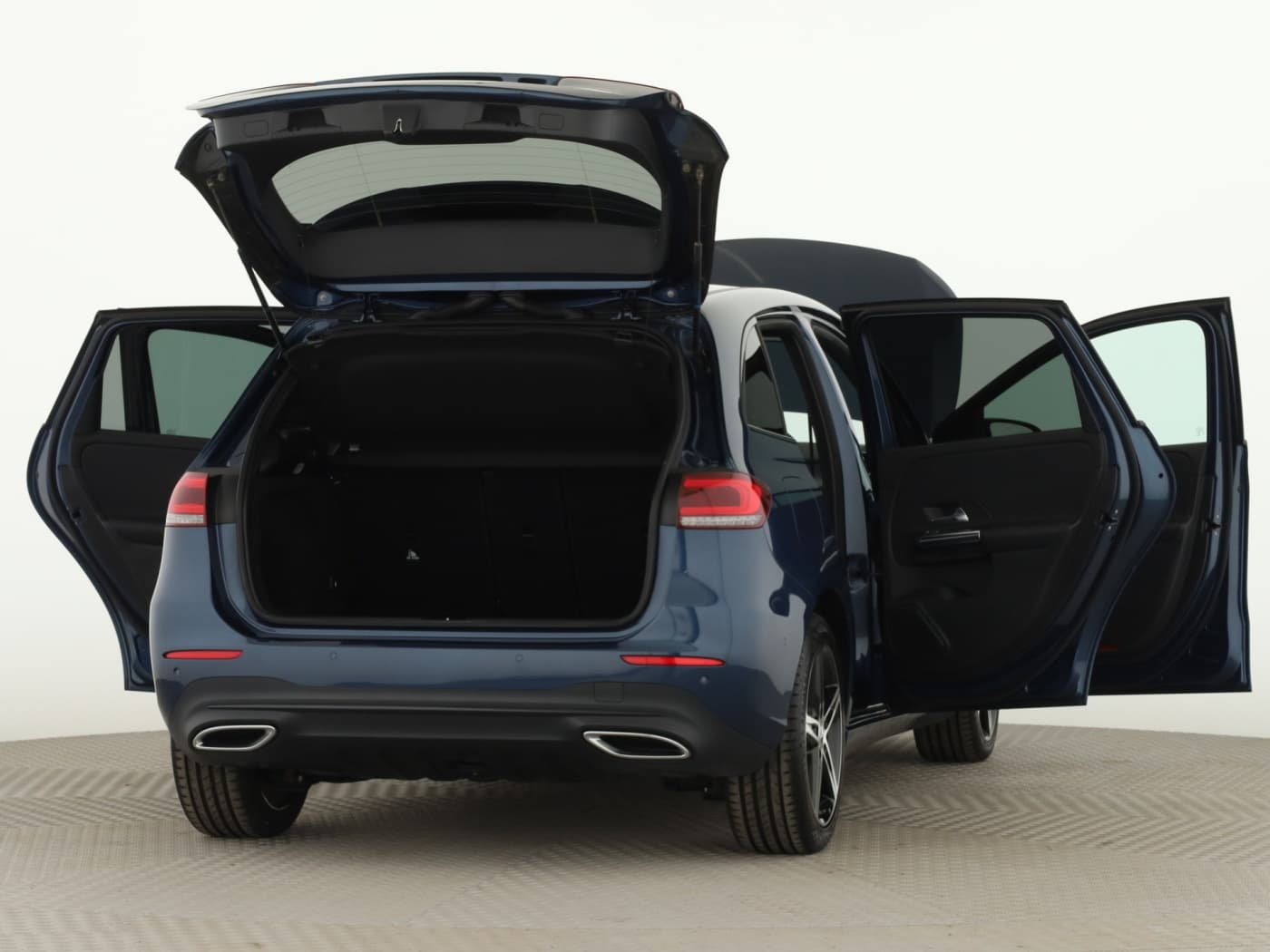 Mercedes-Benz B 250 e Bild 9