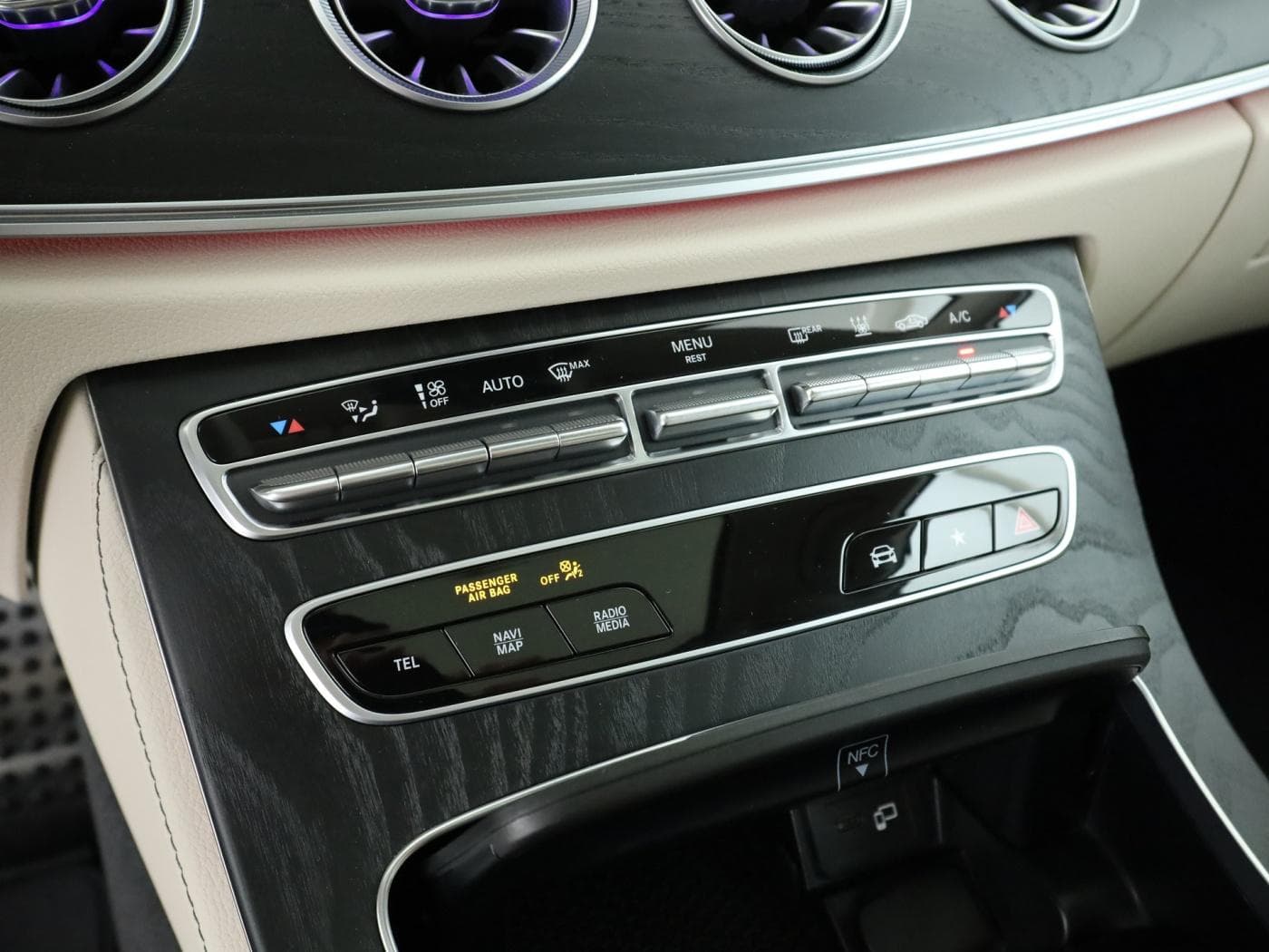 Mercedes-Benz CLS 300 d 4M Bild 14