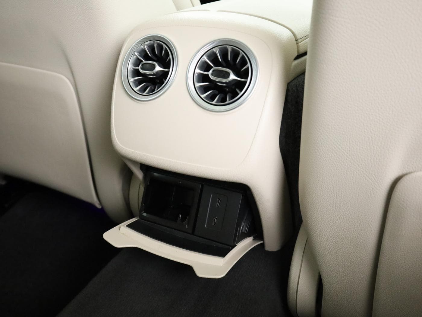 Mercedes-Benz CLS 300 d 4M Bild 27