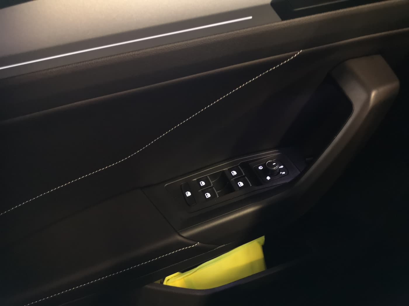 Volkswagen T-Roc GOAL 1.0 l TSI OPF  6-Gang Bild 18