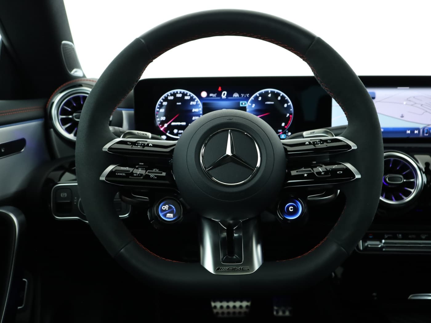Mercedes-Benz CLA 45 AMG S 4M+ Bild 11