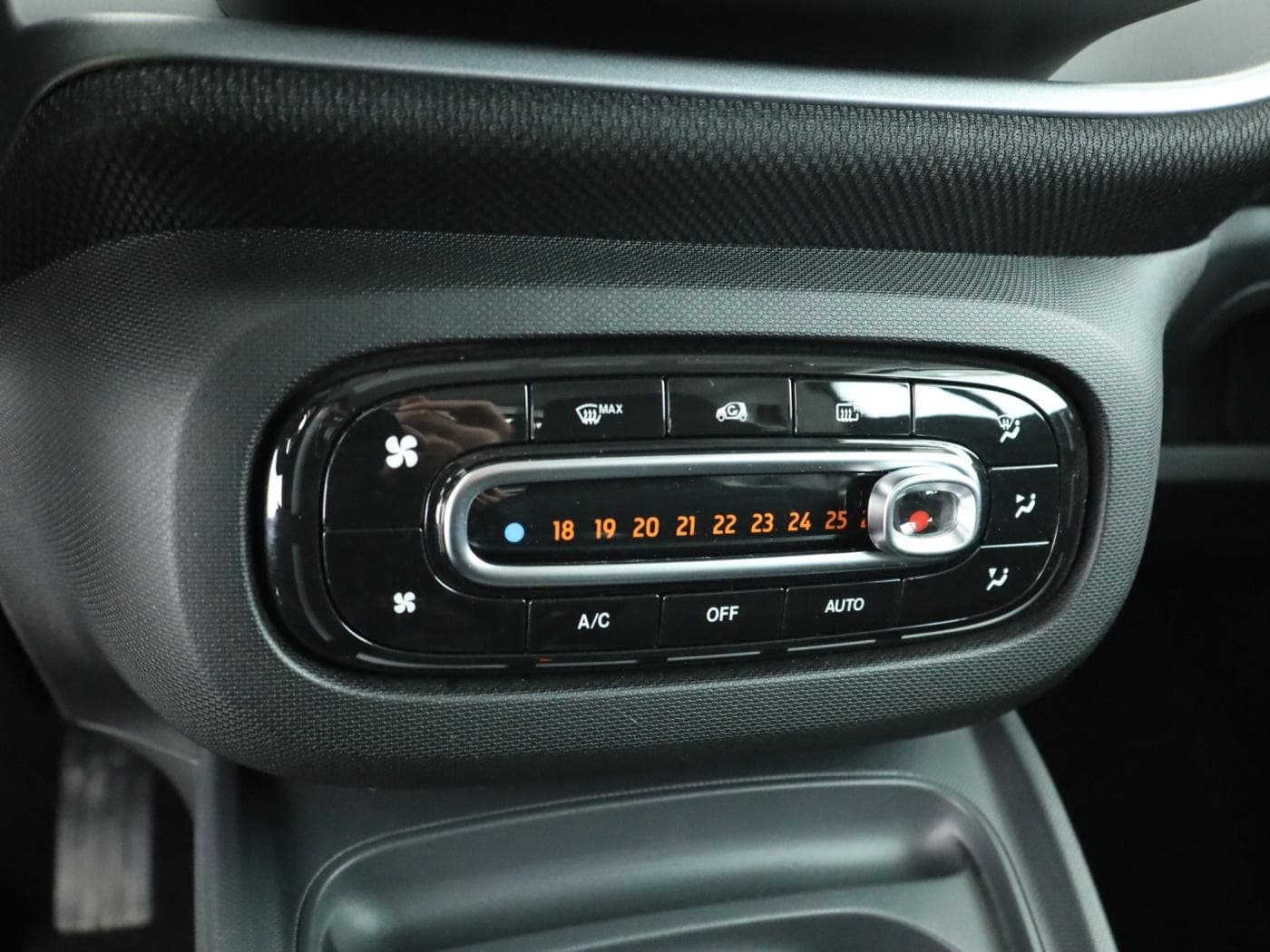 Smart fortwo EQ Bild 14