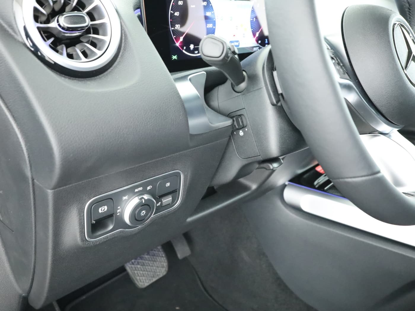 Mercedes-Benz GLB 200 d Bild 26