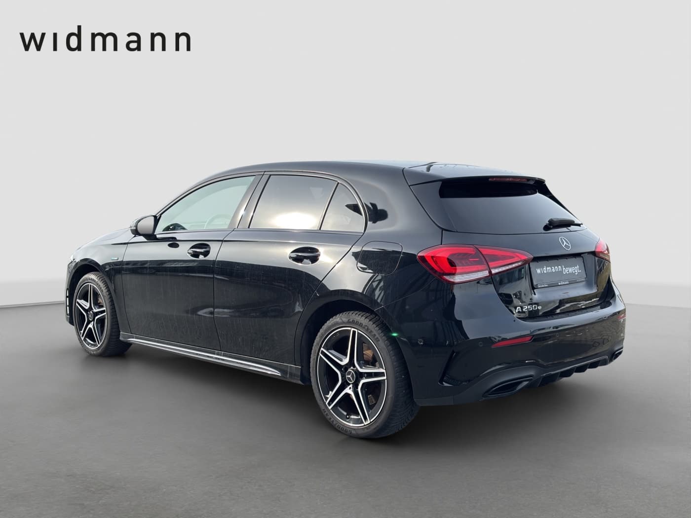 Mercedes-Benz A 250 e Bild 8