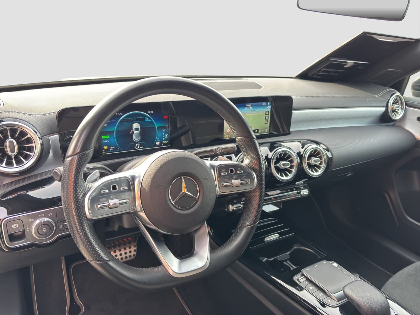 Mercedes-Benz A 250 e Bild 9