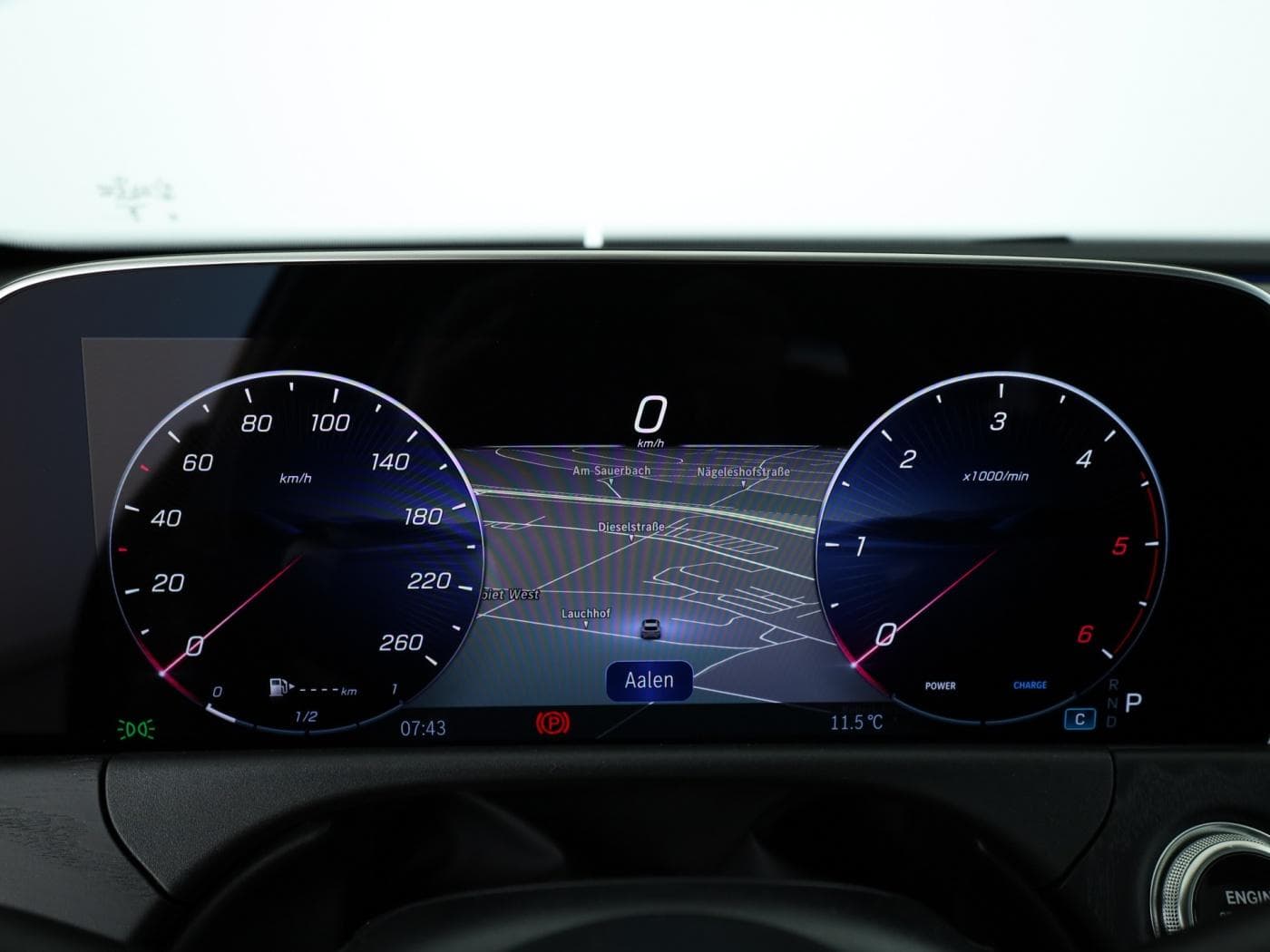 Mercedes-Benz E 220 d T-Modell Bild 12