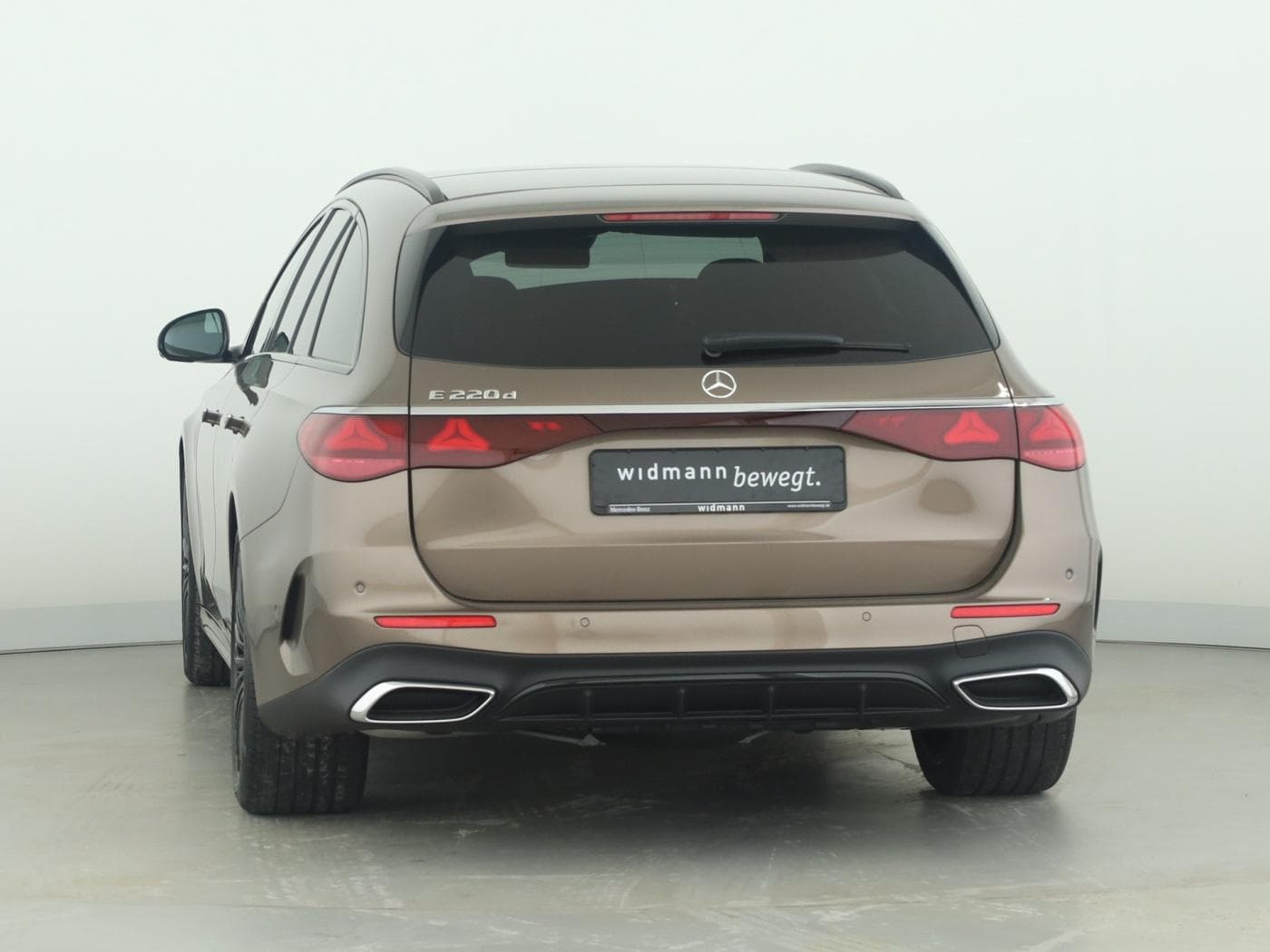 Mercedes-Benz E 220 d T-Modell Bild 4