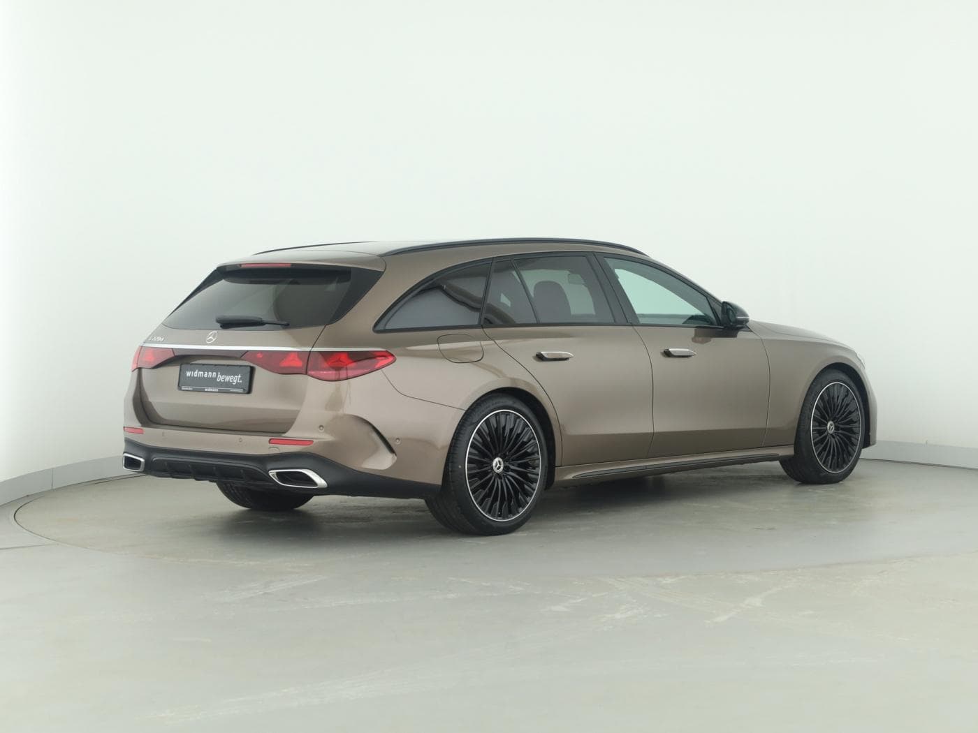 Mercedes-Benz E 220 d T-Modell Bild 6