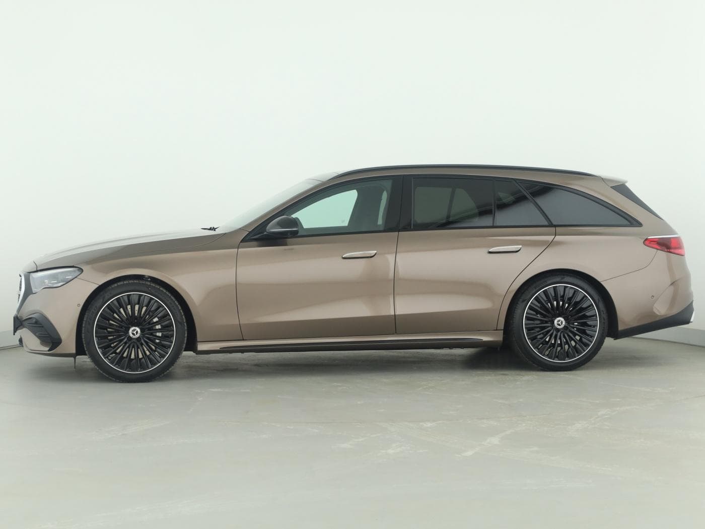 Mercedes-Benz E 220 d T-Modell Bild 7