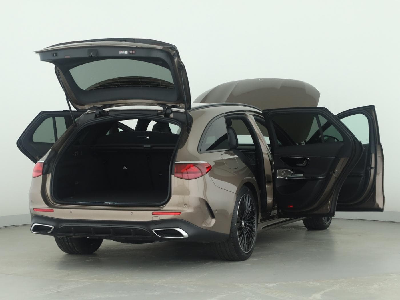 Mercedes-Benz E 220 d T-Modell Bild 9