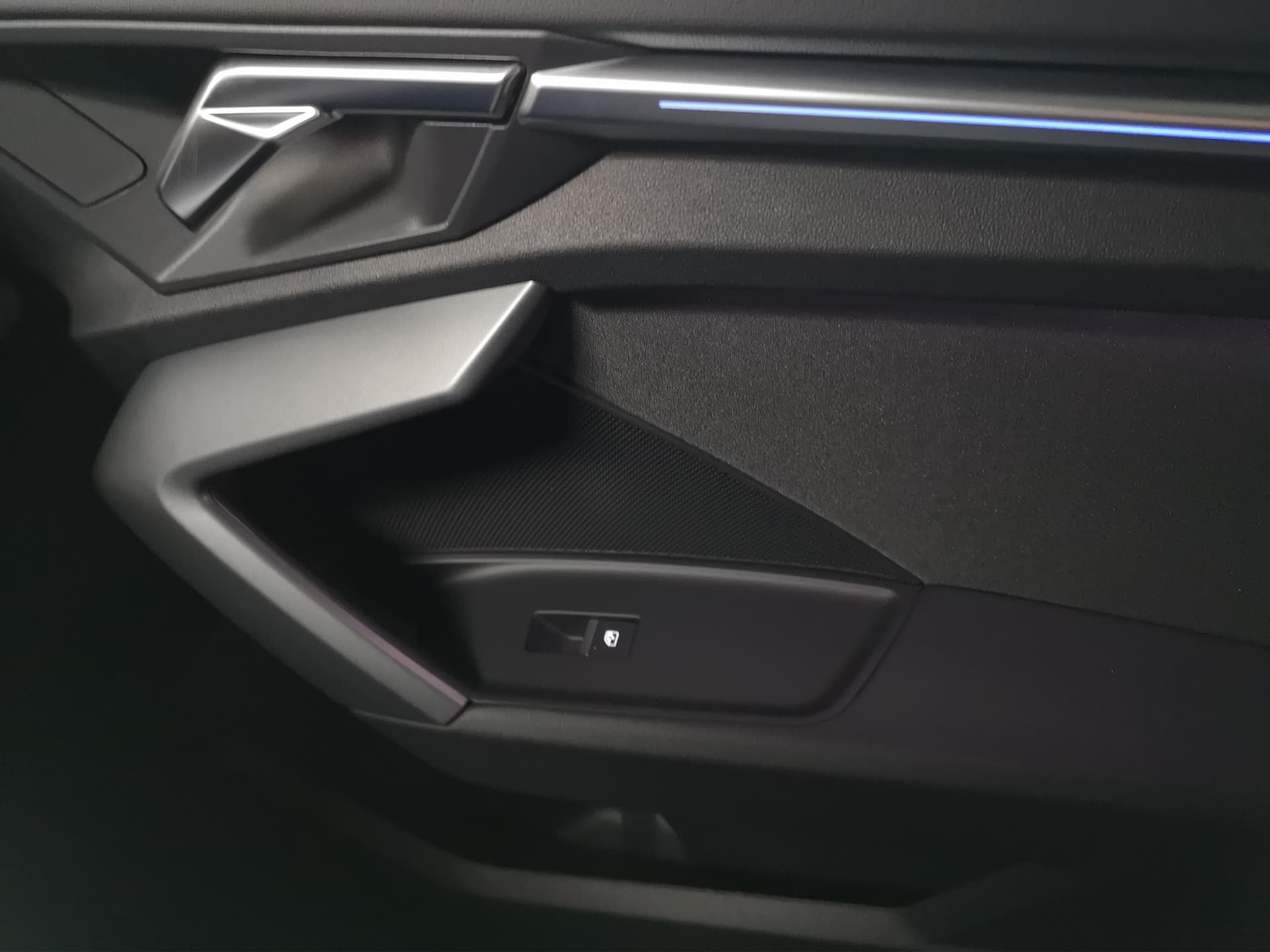 Audi A3 Sportback advanced TFSI 110 kW S tronic Bild 14