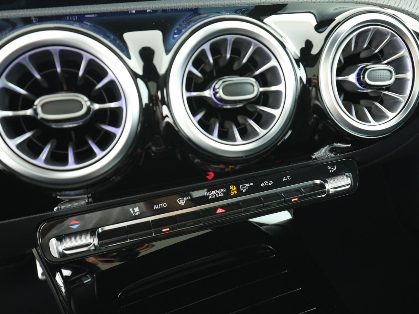 Mercedes-Benz A 180 Kompaktlimousine Bild 14