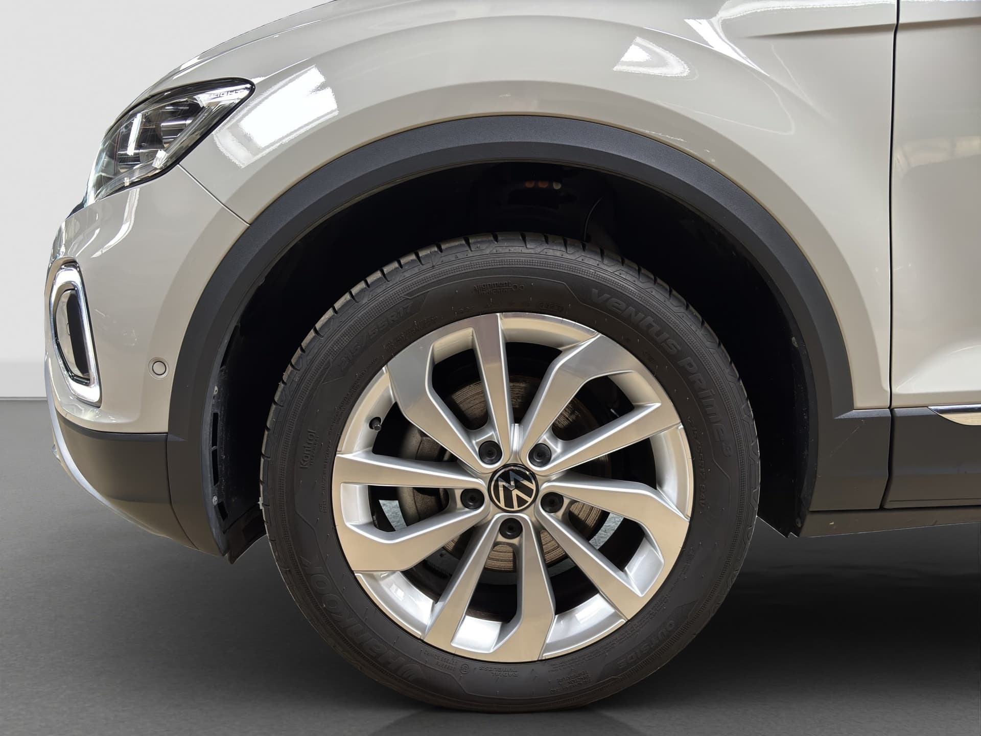 Volkswagen T-ROC Style 2.0 TDI 115 PS NAVI AHK ACC Kamera Bild 17