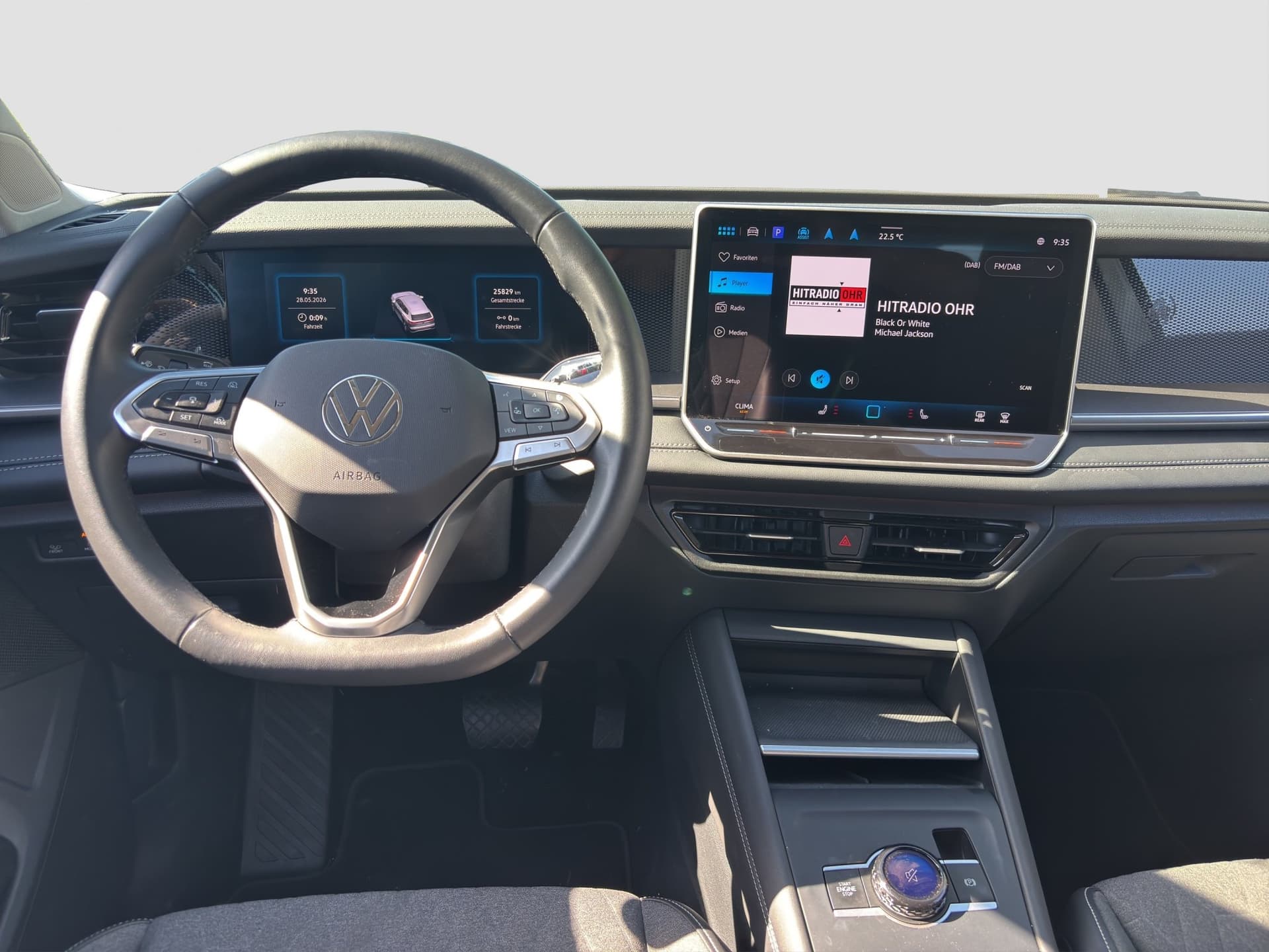 Volkswagen Tayron Life 2.0 TDI 193 PS 4M AHK NAVI ACC KAMERA Bild 9