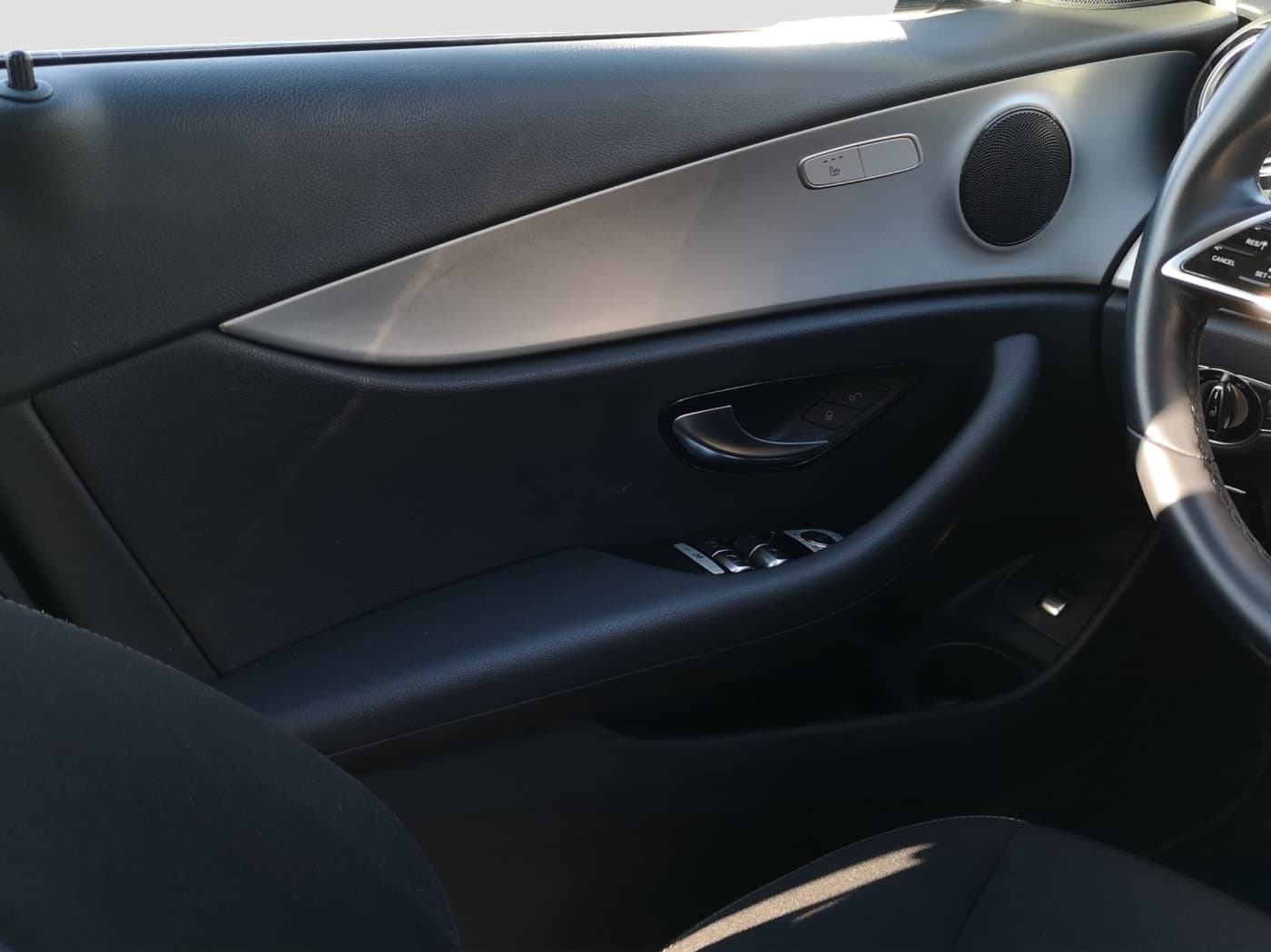 Mercedes-Benz E 300 de 4M T Bild 17