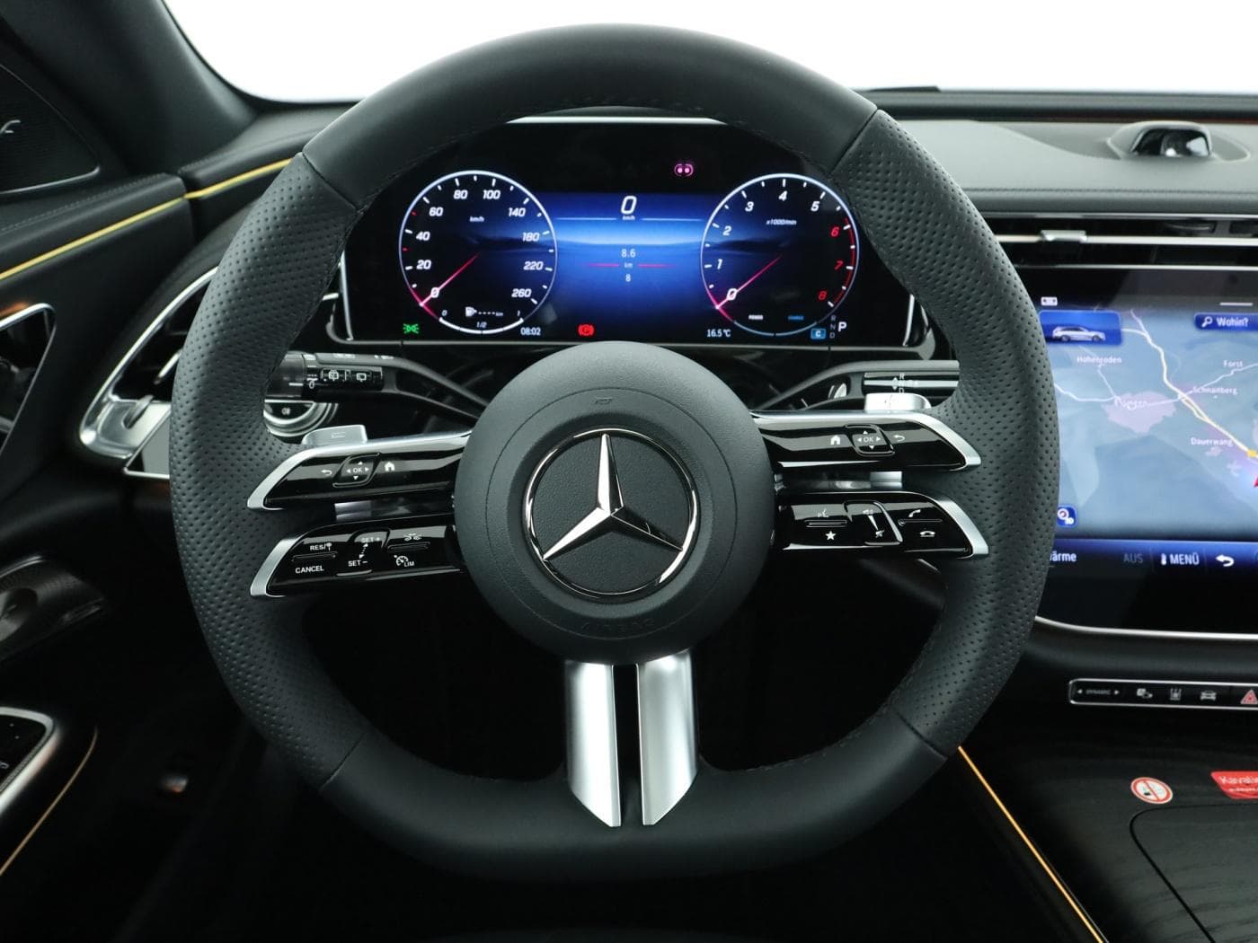 Mercedes-Benz E 450 4MATIC T-Modell Bild 11